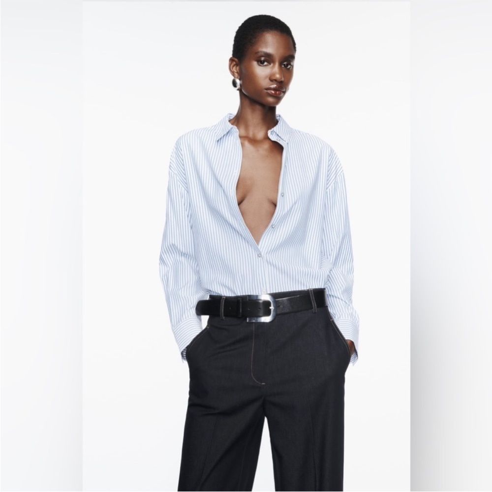 ZARA OVERSIZED STRIPED SHIRT
XS | BLUE / WHITE NWT